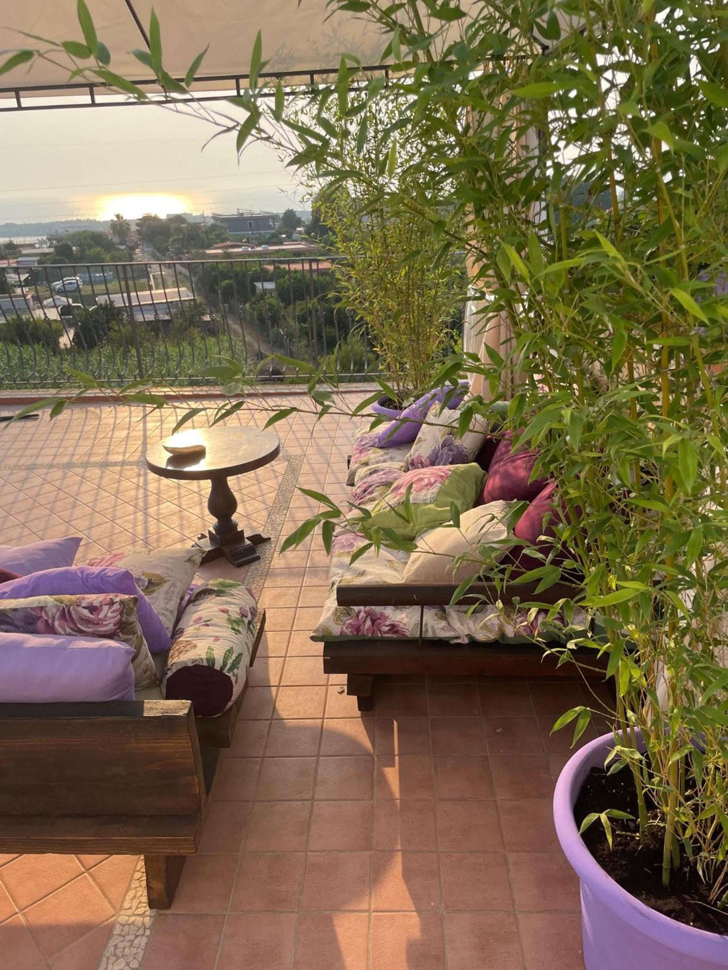 Domus Parva - Villa Con Bio-Piscina, Spa Privata E Appartamenti Panoramici Bacoli Exterior foto